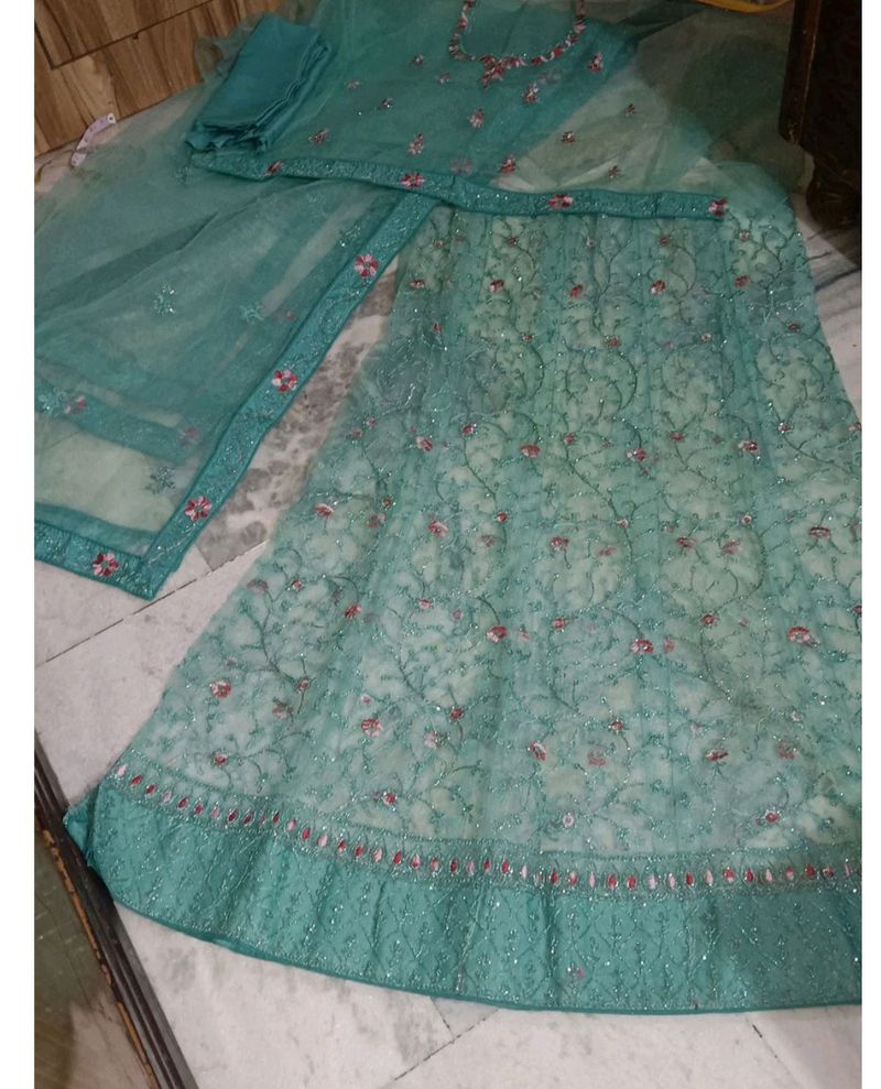 Only In 1699rs Dress Material For Suit