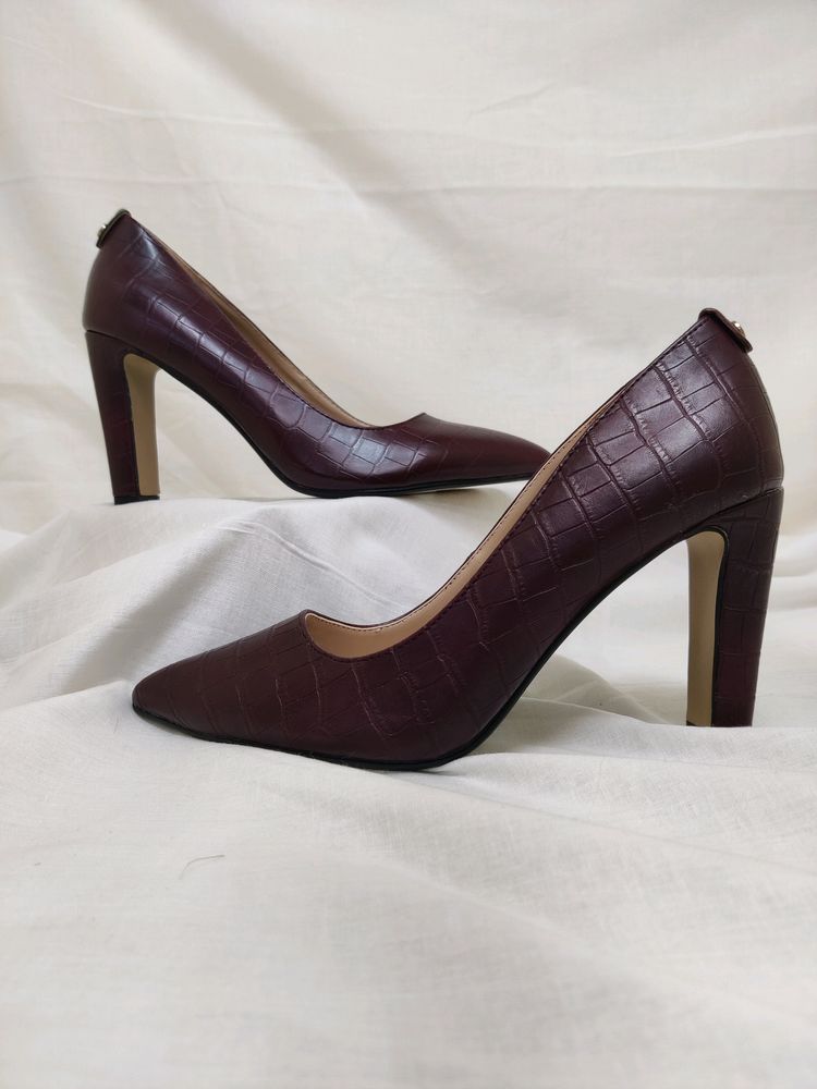 Celeste Maroon Heels