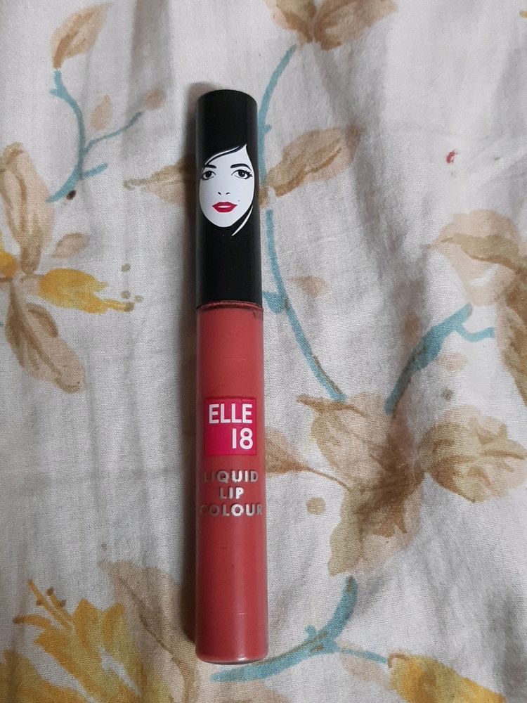 Elle18 Liquid Lip Colour Shade B90 Flattering Nude