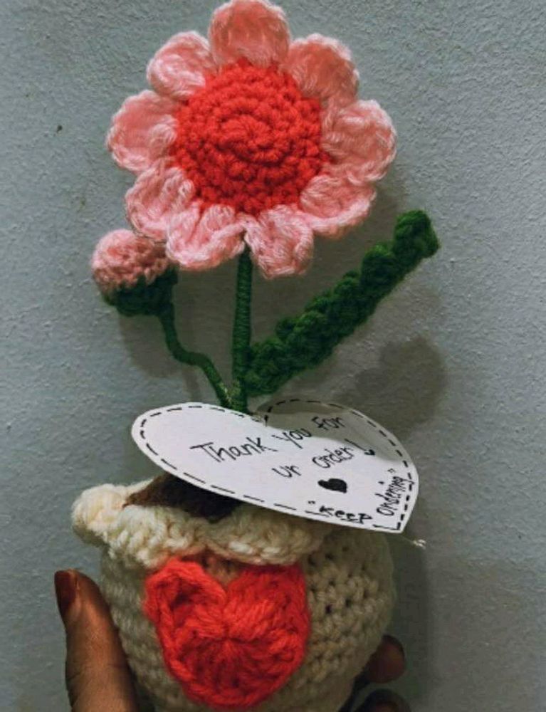 Crochet Sunflower Pot