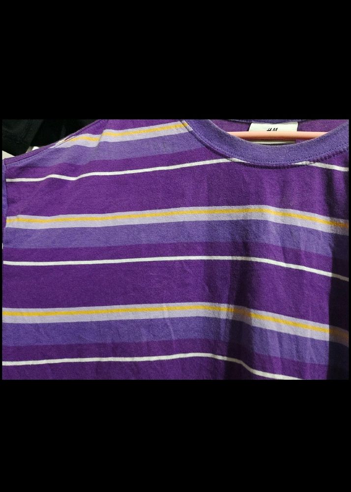 H&M Purple Tshirt