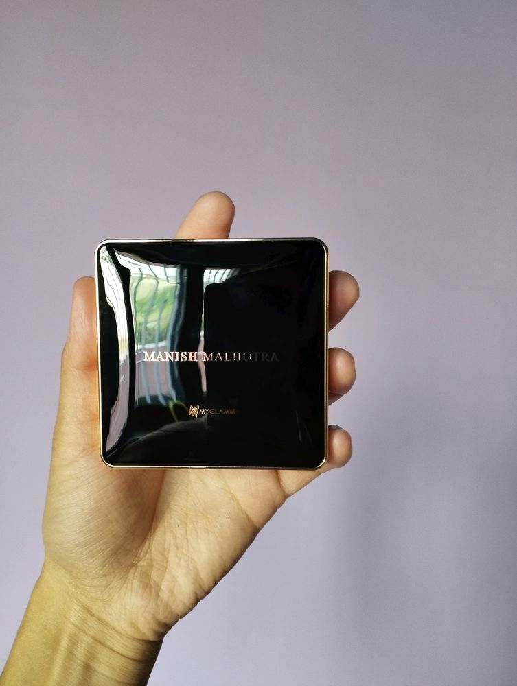 Manish Malhotra Compact Powder