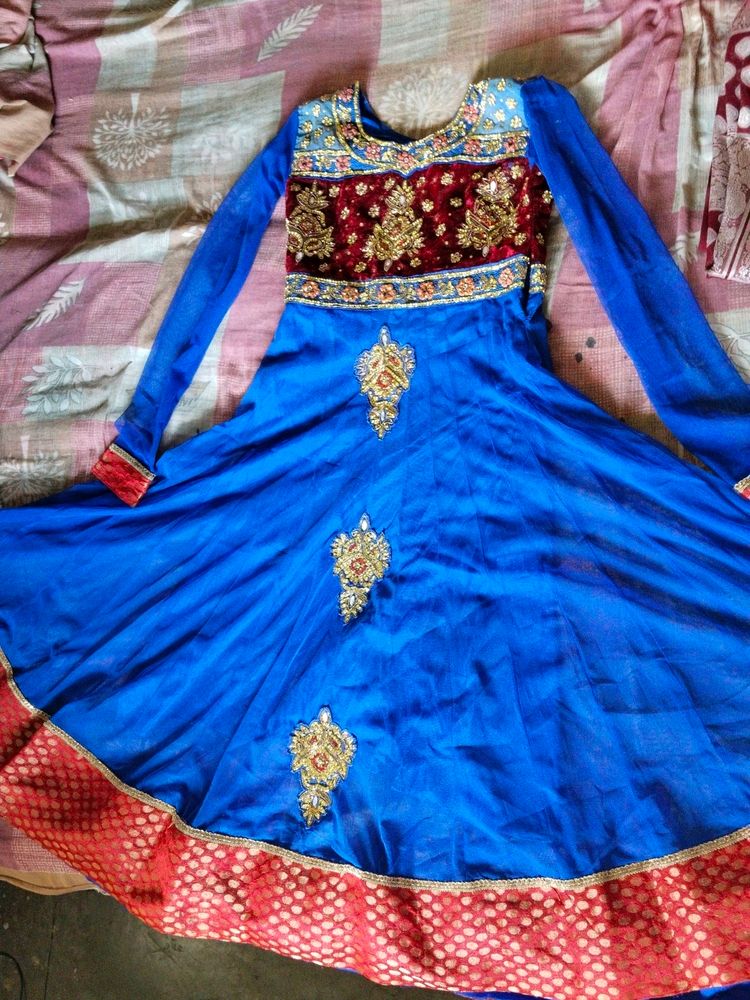 Beutiful Anarkali Suit With Duppta And Salwar