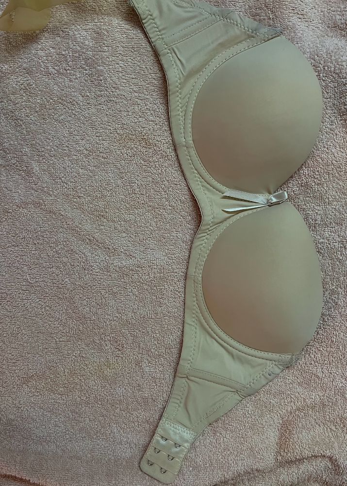 Backless pushup bra