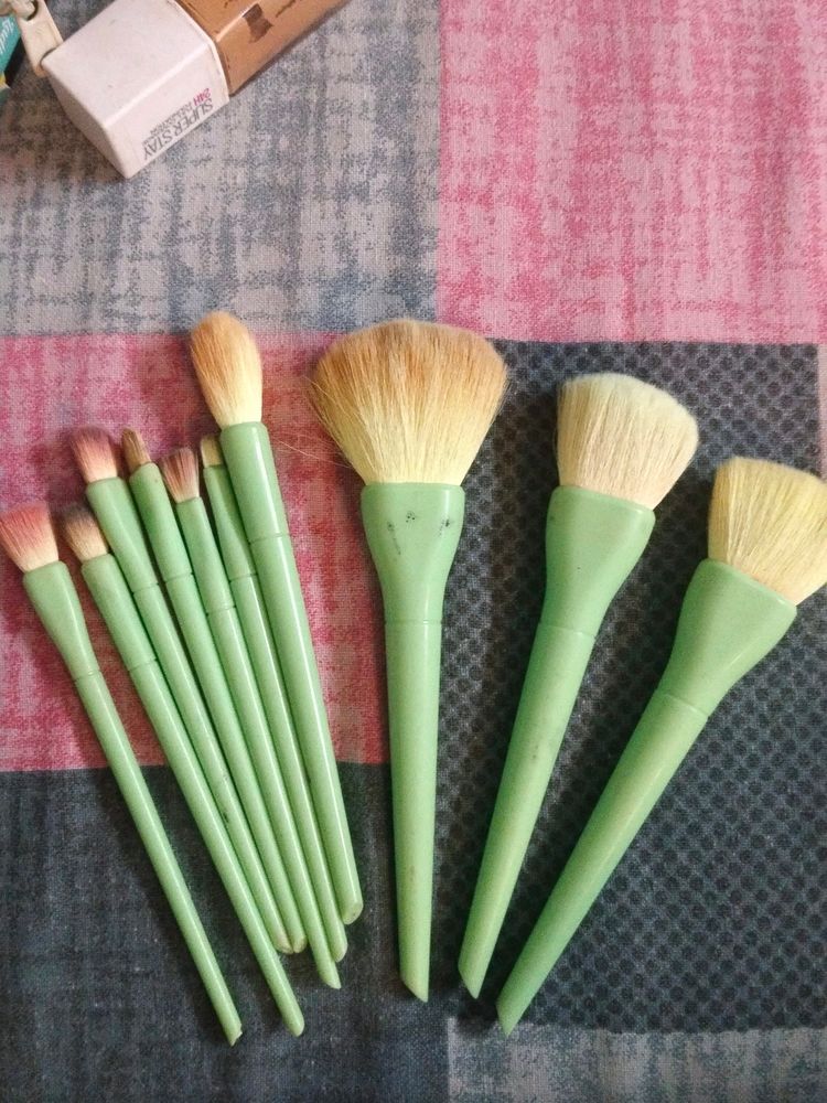 Makeup Brush Set