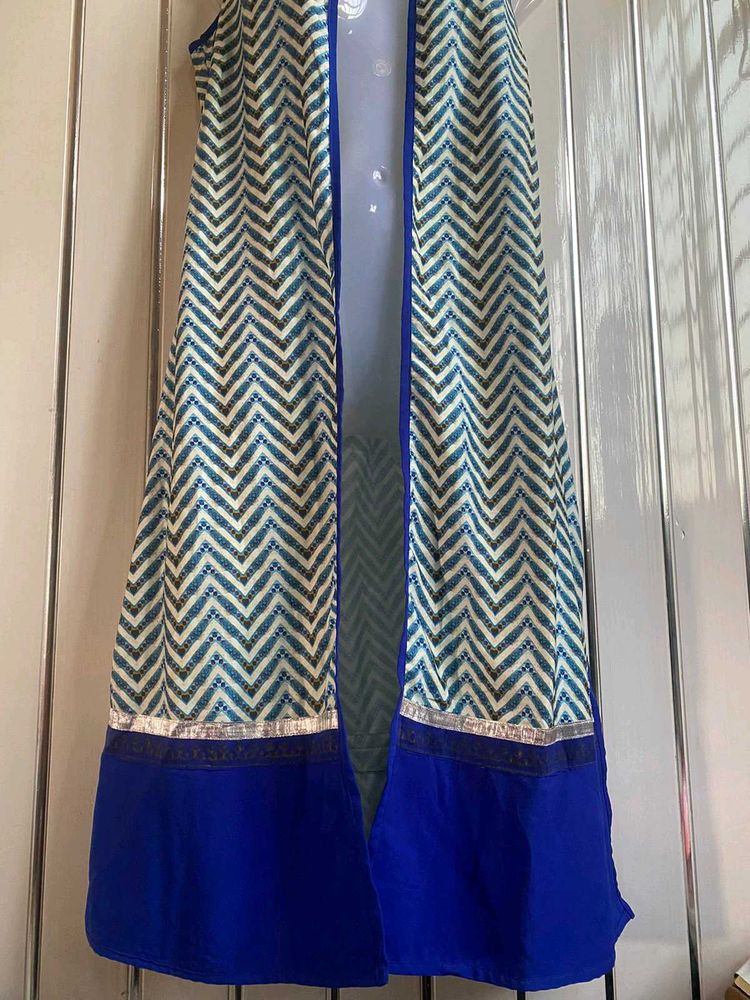 Blue Printed Shrug