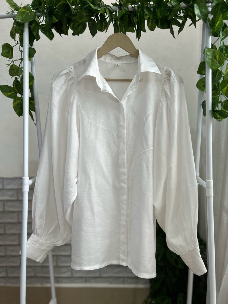 Stylist Loose Fit White Shirt