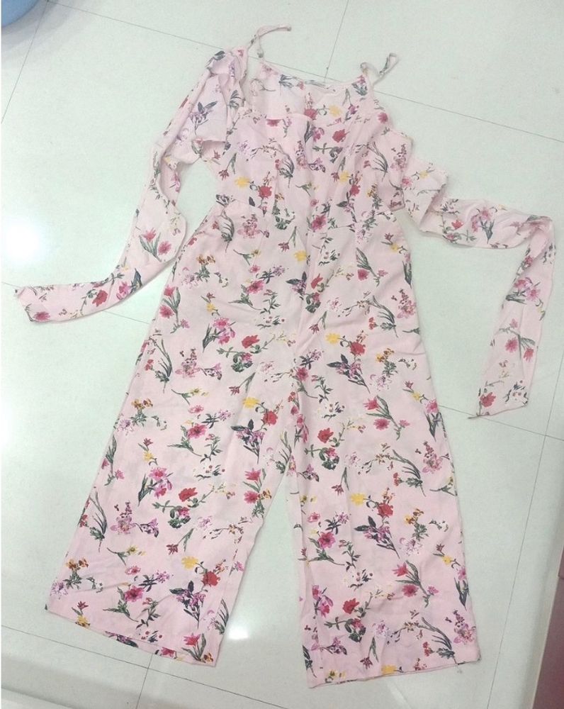 Pink Floral Jumpsuit💗 Buy In Rupees I Will Give U