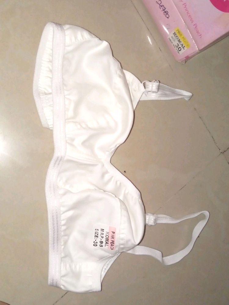 New Bra With Teg 30 Size.