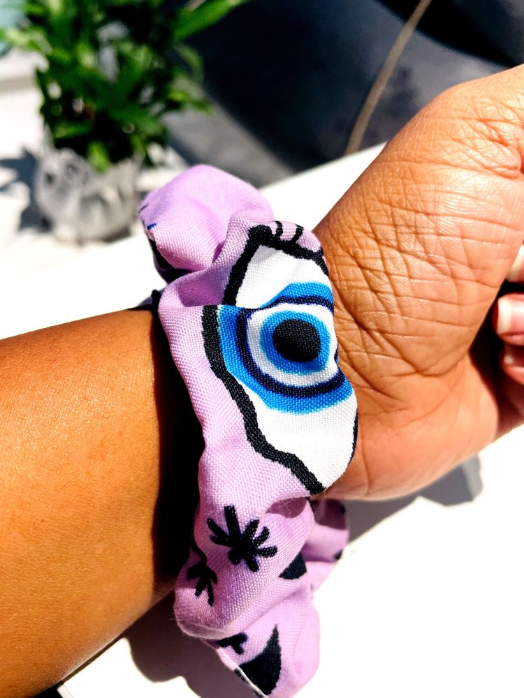 Evil Eye 🧿 Purple Scrunchie