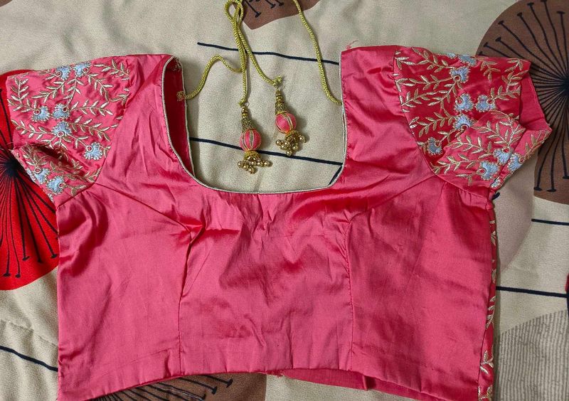 Designer Blouse With Hanging