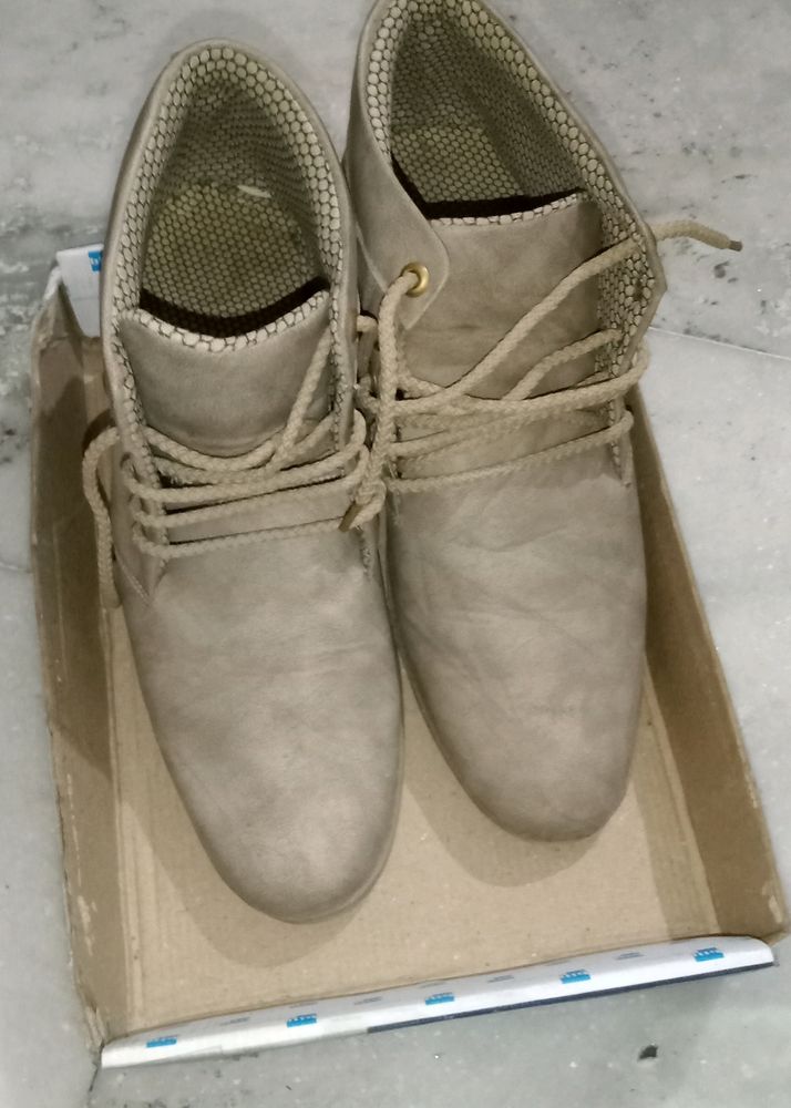 Cream Colour Boots