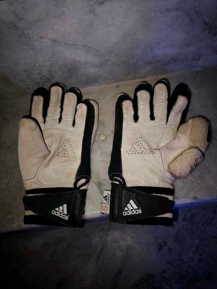 adidas Hand Gloves 🧤