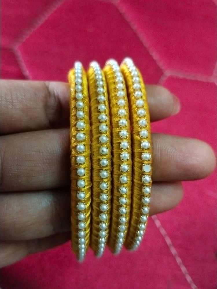 Pearl Bangle Set