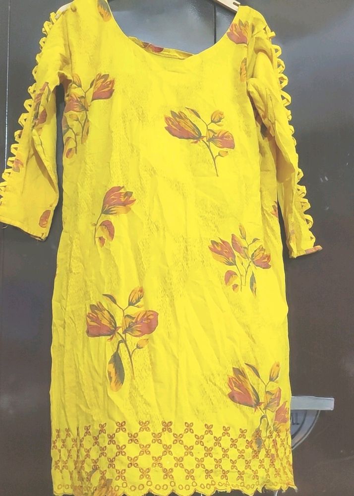 Yellow Cotton Top For Girl Or Woman 40 Bust