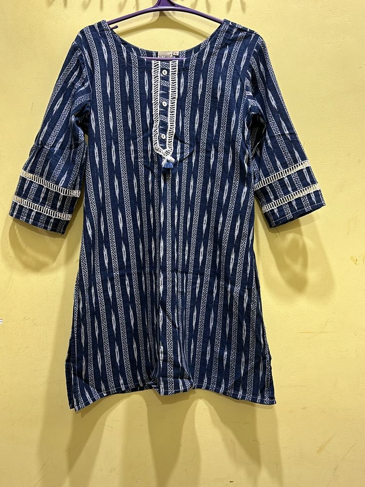 Neerus Blue Kurta Size XL