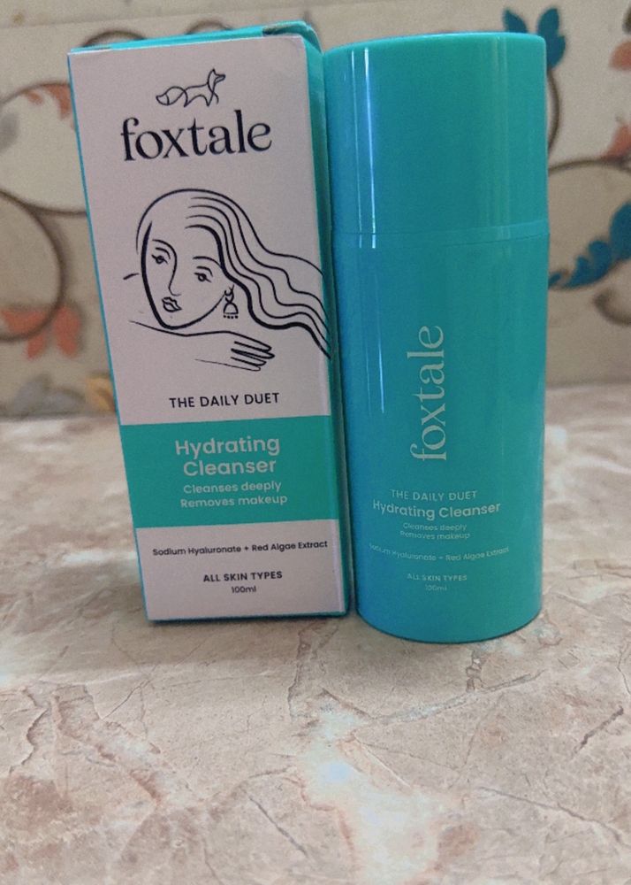 Foxtale Hydrating Cleanser