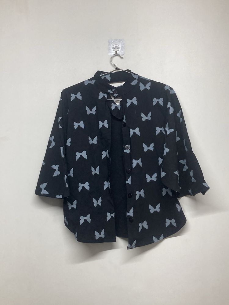 bell sleeves bow print shirt