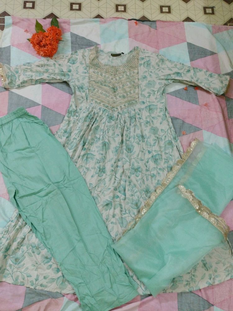 Pretty Kurta Set