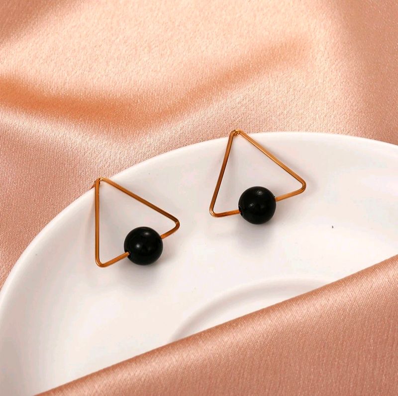 Golden Triangle Shaped Earrings With Black Bead