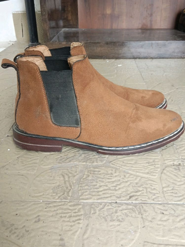 Suede Chelsea Boots