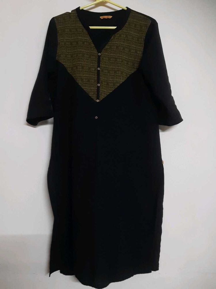 Aurelia Black Golden Kurta