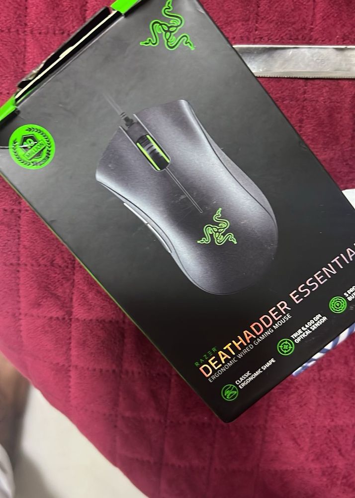 RAZER DEATHADDER ESSENTIAL