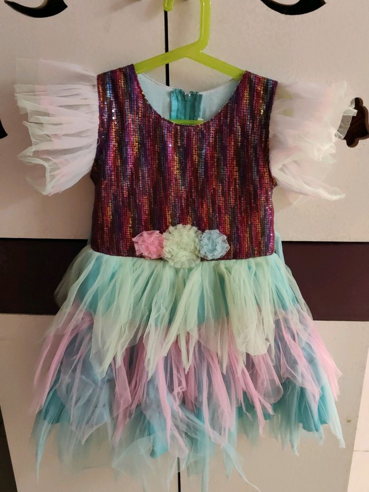 Beautiful Party Frock For 5 -6 Year Girl