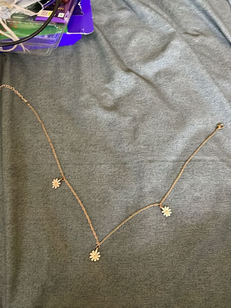 Flower Necklace