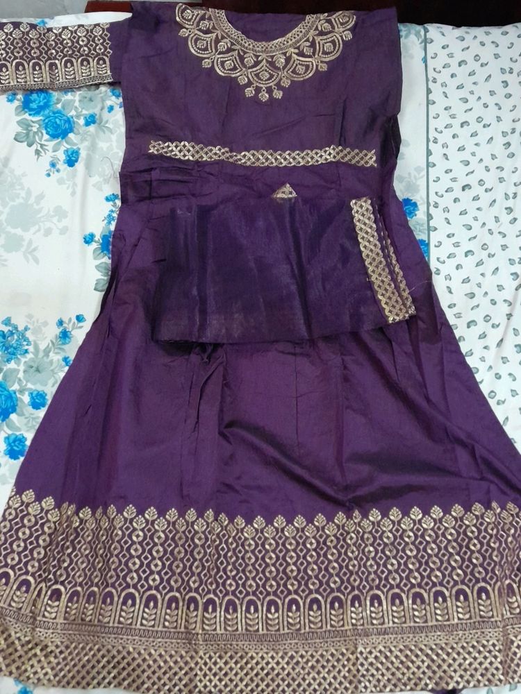 lehenga material