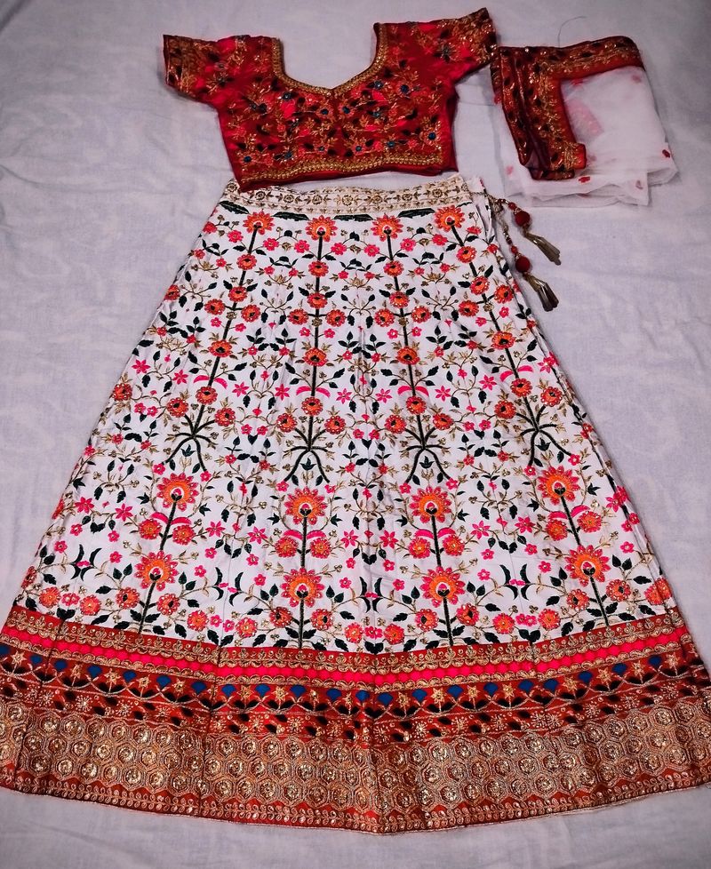 RED & WHITE FLORAL DESIGN LEHENGA SET