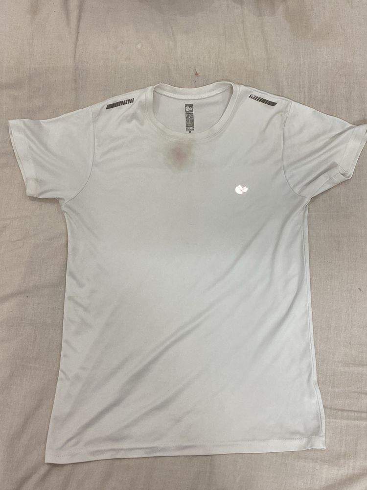 Shining White Tshirt For sports