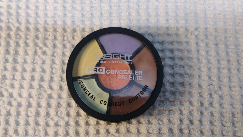 Insight Concealer Palette - Slightly Used