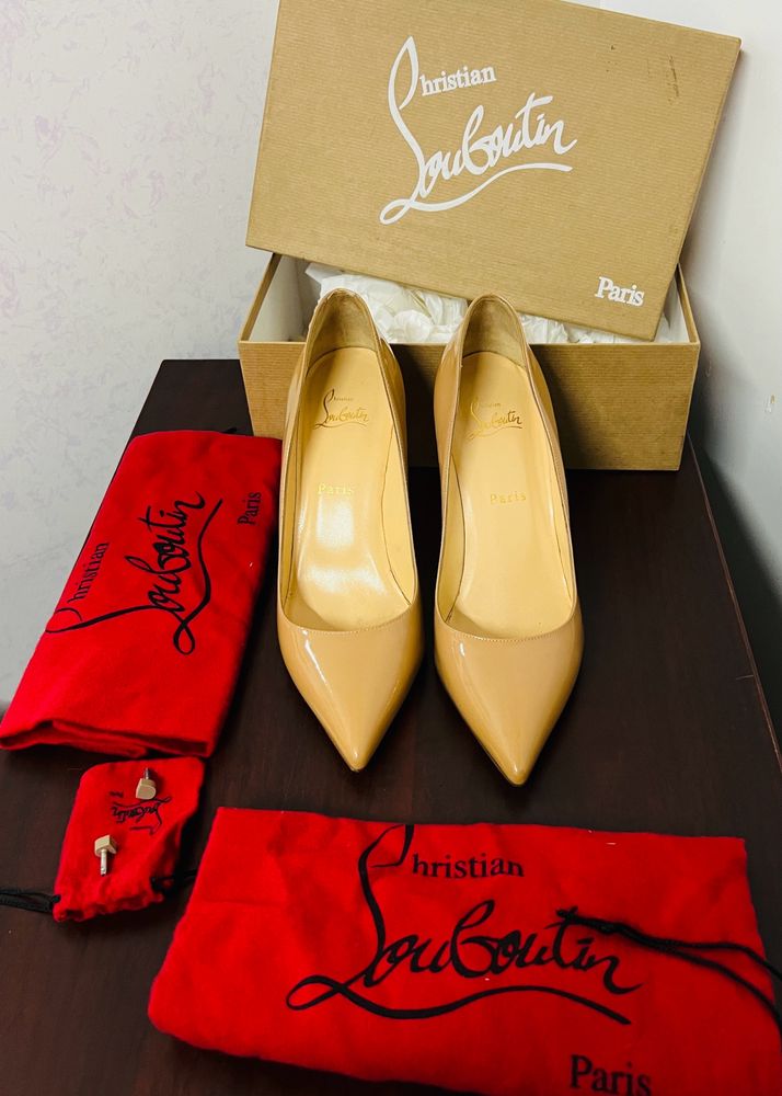 39.5 Christian Louboutin Kate Designer Pumps