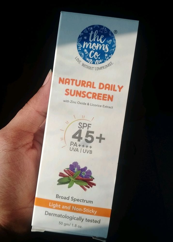 ₹30 Off On The Moms Co. Sunscreen