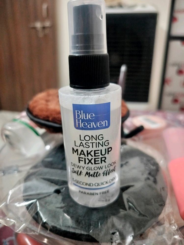 Long Lasting Dewy Makeup Fixer