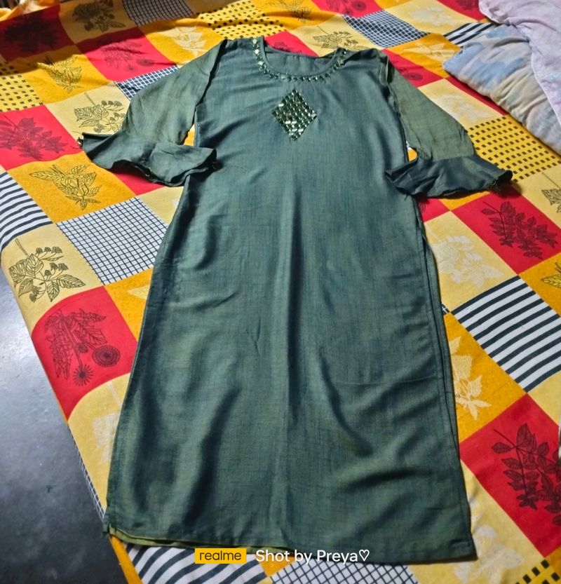 Straight Kurti Ruffle Sleeves Mirror Work