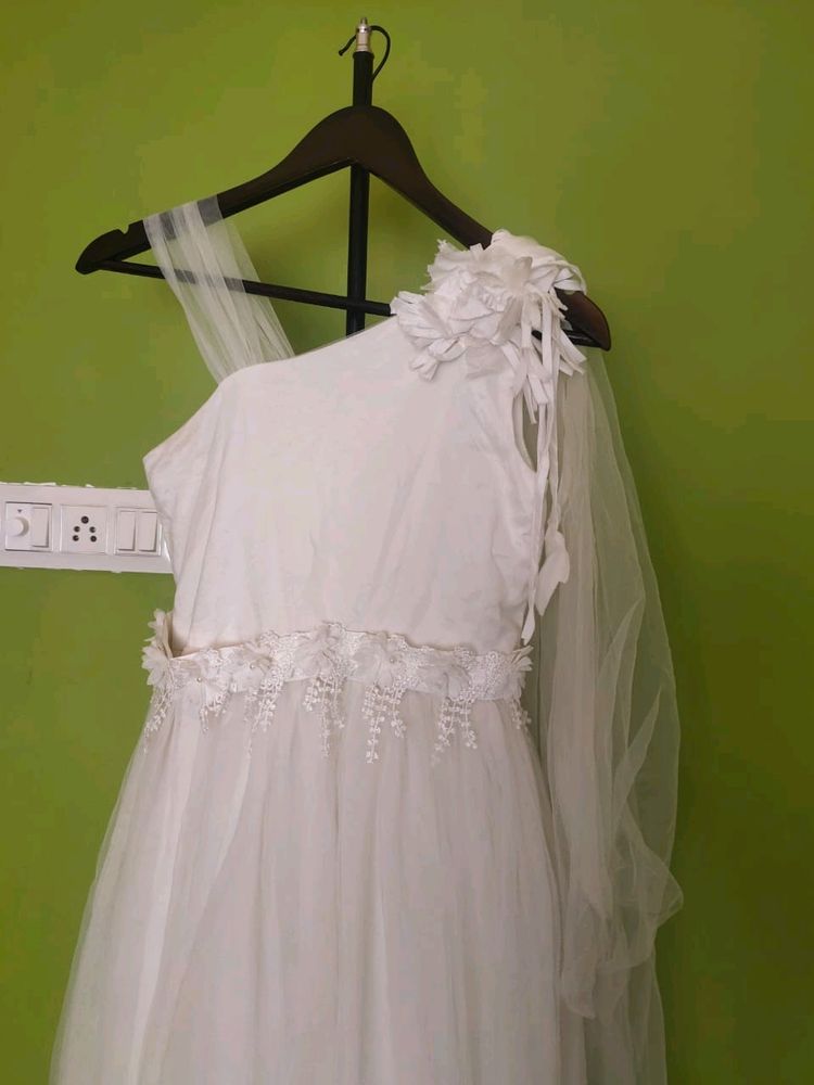 Mystery White Long Gown/New With Tag