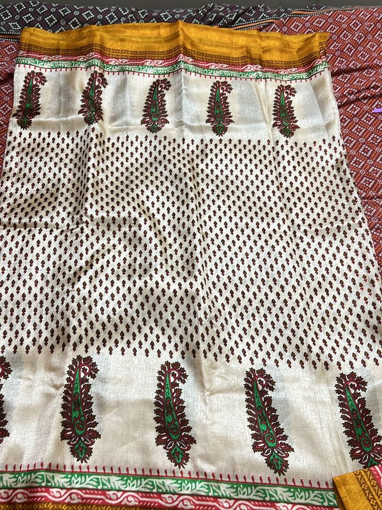 Brand New Matka Silk saree with attached blouse