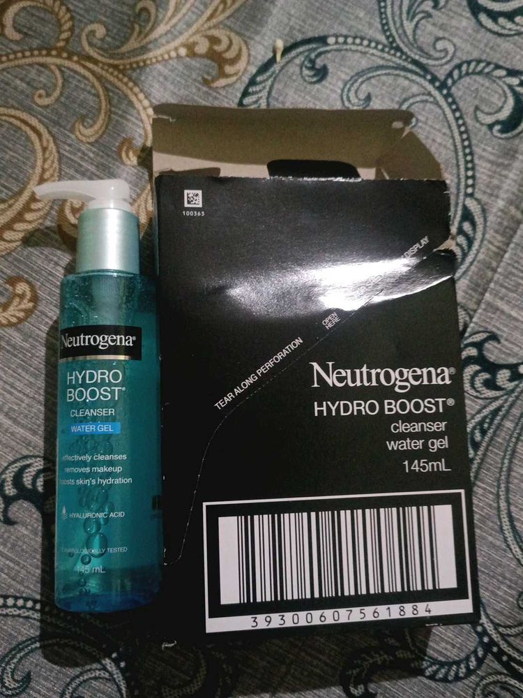 Neutrogena hydro boost cleanser Water Gel 145mL