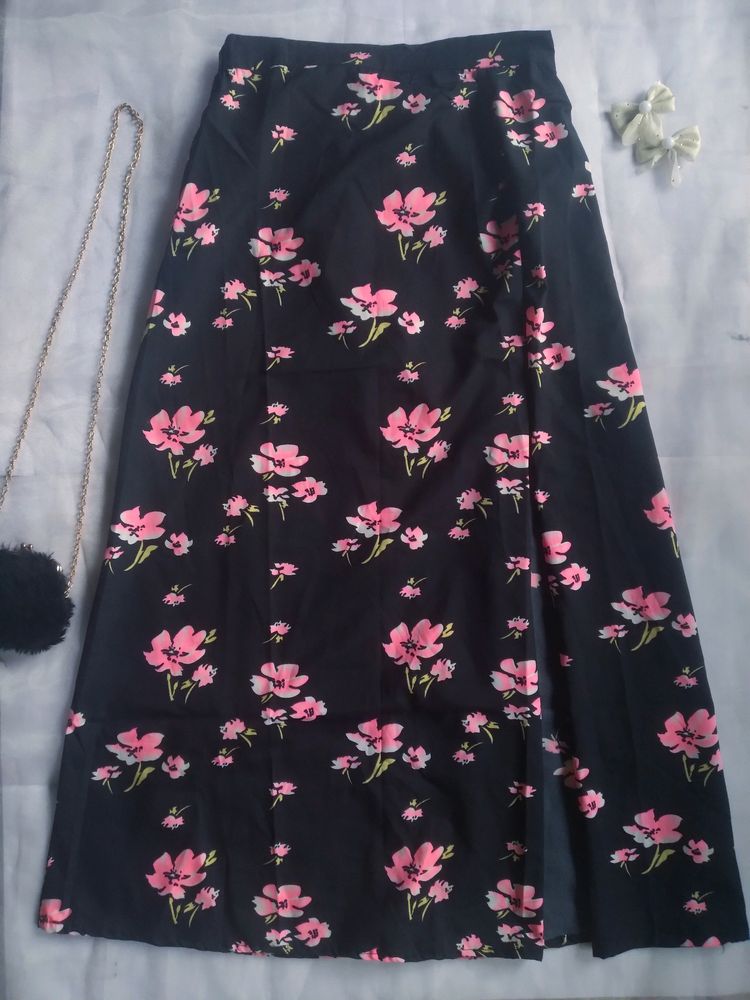 Purys Black Floral Slit-cut Skirt