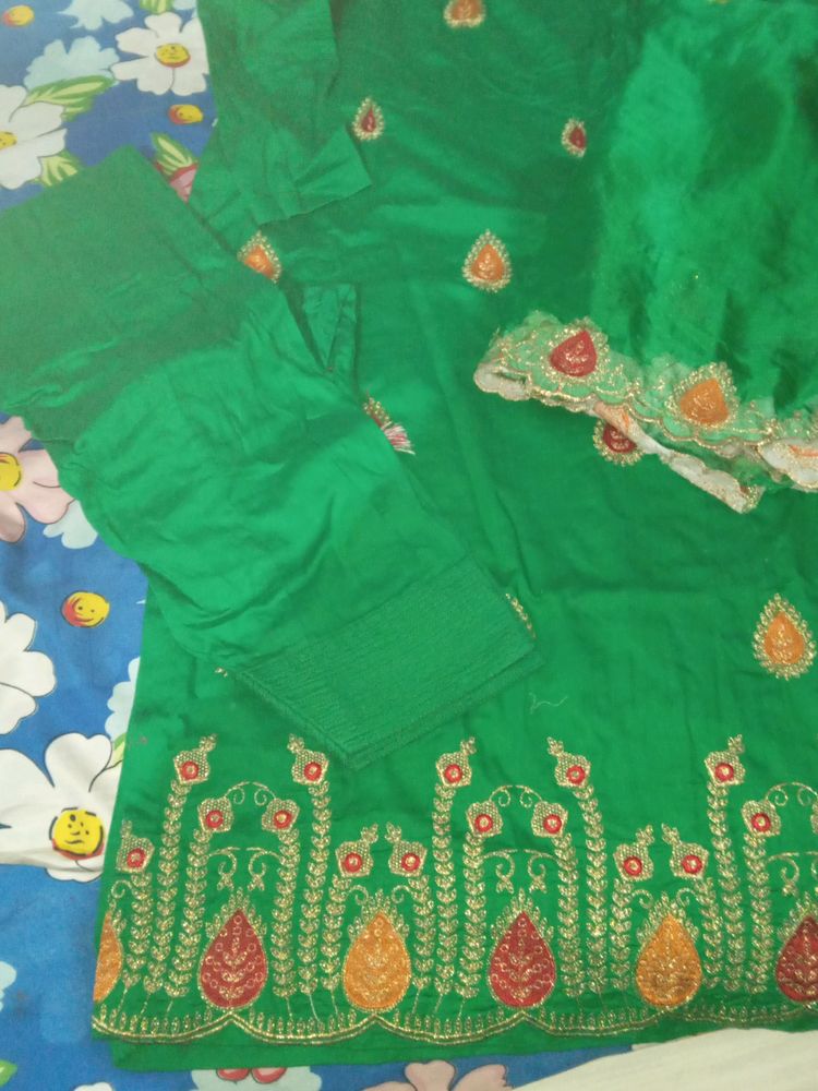 Salwar Suit