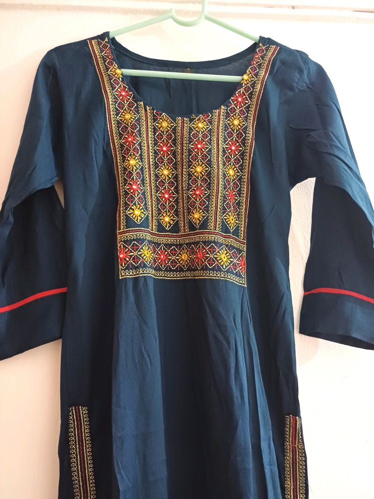 💥🆕️ Embroidered Kurta