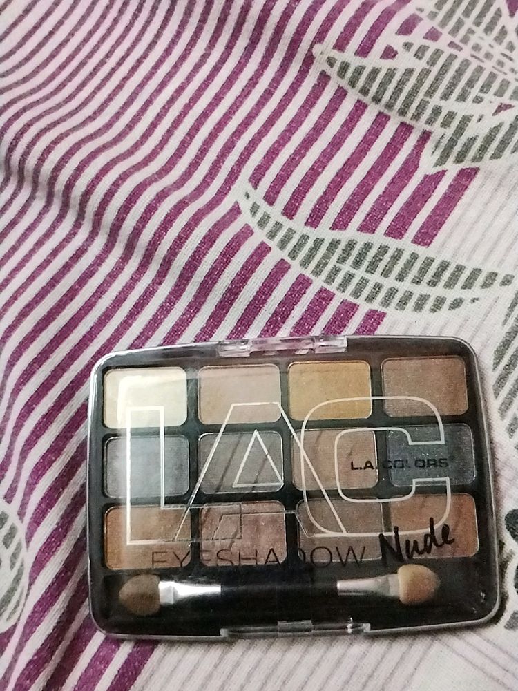 La Colors Nude Eyeshadow Palette