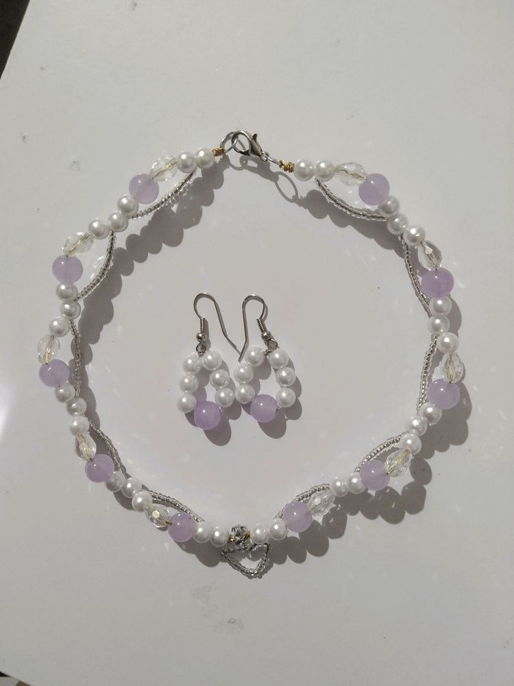 combo of classic purple pearl choker with earrings