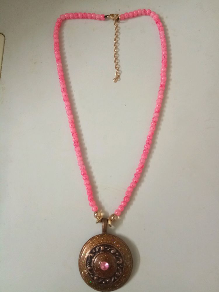 Pink Colour Glass Beads Necklace