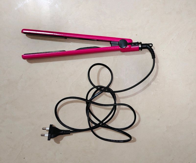 Syska  Super Glam Hair Straightener