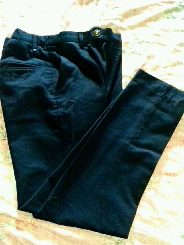 Black Pant, Waist 30in. Rarely used.