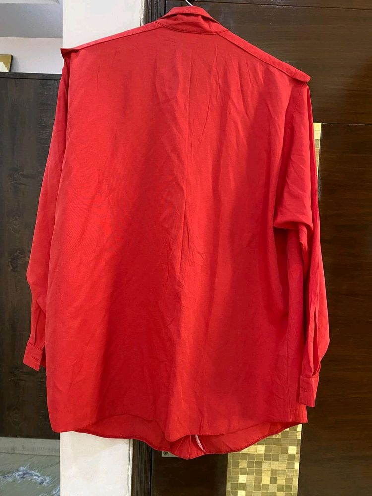 Red color shirt