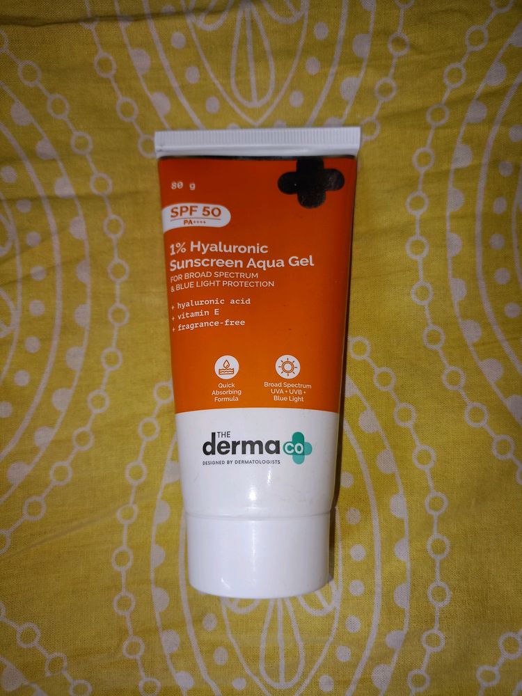 The Derma Co 1% Hyaluronic Acid Sunscreen